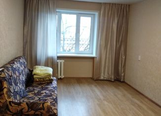 Продается однокомнатная квартира, 35 м2, Череповец, Комсомольская улица, 16