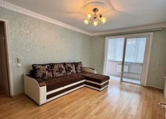 Продается 2-комнатная квартира, 54 м2, Каспийск, улица Ленина, 25