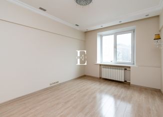 Продается 2-комнатная квартира, 55 м2, Москва, Краснопрудная улица, 1, метро Комсомольская