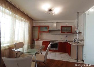 Продажа 3-комнатной квартиры, 89 м2, Красноярск, улица Алексеева, 24