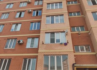 Двухкомнатная квартира на продажу, 77.2 м2, Каспийск, Приморская улица, 13А