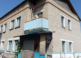 Продается 4-ком. квартира, 95.1 м2, село Мельгуновка, Школьная улица, 7