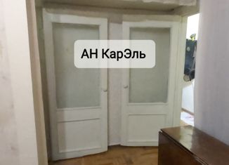 Продам однокомнатную квартиру, 32.7 м2, Нальчик, проспект Ленина, 47, район Центр