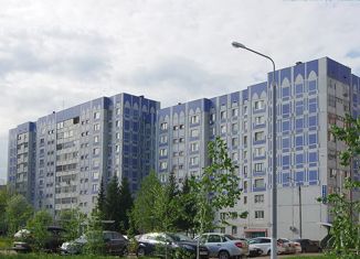 Продам 3-комнатную квартиру, 65 м2, Нижнекамск, улица Баки Урманче, 11