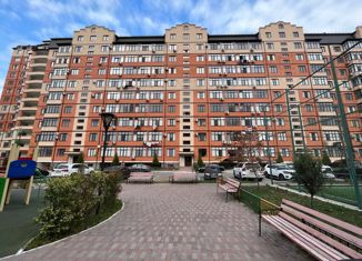 Продается 2-ком. квартира, 65.6 м2, Дагестан, проспект М. Омарова, 7