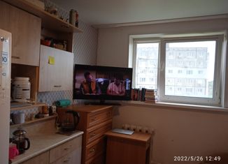 Продаю комнату, 65 м2, Владивосток, улица Связи, 22