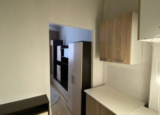 Продам комнату, 14.4 м2, Екатеринбург, улица Малышева, 138, улица Малышева