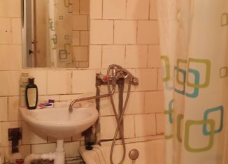 Продажа двухкомнатной квартиры, 45.4 м2, Санкт-Петербург, проспект Славы, 2к4, метро Проспект Славы