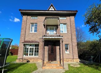 Сдаю в аренду дом, 199 м2, деревня Слобода, деревня Слобода, 88А