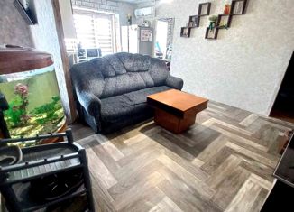 2-комнатная квартира на продажу, 43 м2, село Воздвиженка, улица Студгородок, 1