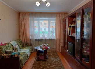 Продается 2-комнатная квартира, 42.7 м2, Свердловская область, улица Орджоникидзе, 11