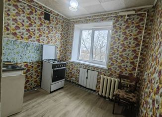 Продается двухкомнатная квартира, 40.1 м2, Починок, Советская улица, 65