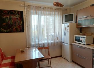 Продам 2-комнатную квартиру, 60.1 м2, Санкт-Петербург, улица Типанова, 38, улица Типанова