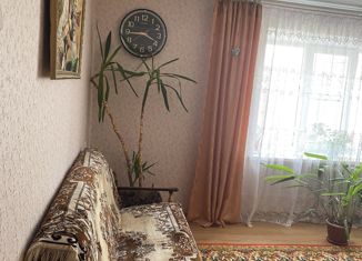 Продаю двухкомнатную квартиру, 49.7 м2, Карачаево-Черкесия, Комсомольская улица, 11