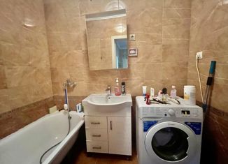 Продажа двухкомнатной квартиры, 50 м2, Севастополь, улица Героев Севастополя, 20