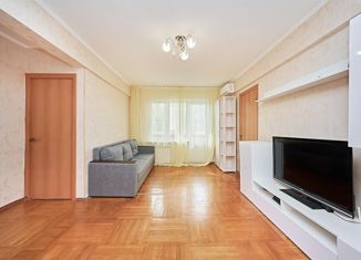 Продам 3-ком. квартиру, 60 м2, Краснодар, улица 2-я Пятилетка, 4/1, улица 2-я Пятилетка