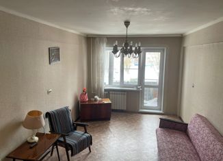 Продажа 3-комнатной квартиры, 58.5 м2, Омск, улица Бархатовой, 1
