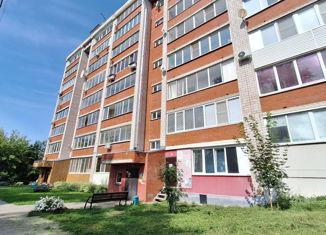 Продам 3-комнатную квартиру, 75.7 м2, Воткинск, улица Орджоникидзе, 4к2