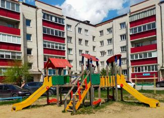 Трехкомнатная квартира на продажу, 91 м2, Еманжелинск, улица Фрунзе, 29