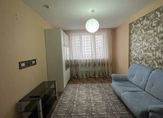 Сдам в аренду 1-ком. квартиру, 45 м2, Нефтеюганск, 15-й микрорайон, 22