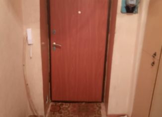 Продаю 2-комнатную квартиру, 42.3 м2, Альметьевск, Девонская улица, 93