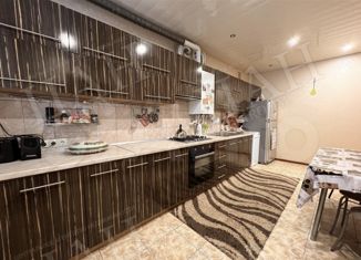 Продажа двухкомнатной квартиры, 80 м2, станица Ессентукская, улица Павлова, 45Д