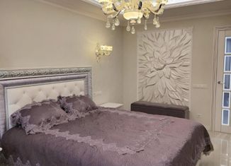 Продажа 4-комнатной квартиры, 108 м2, Московский, 3-й микрорайон, 10