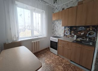 2-ком. квартира в аренду, 49 м2, Ачинск, 9-й микрорайон, 10