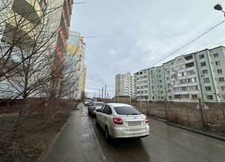 Продажа 1-ком. квартиры, 45 м2, Астраханская область, Румынская улица, 5