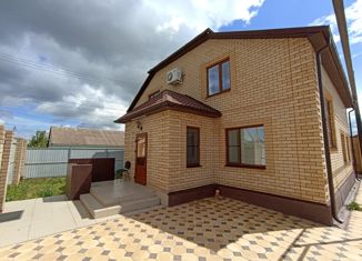 Продается дом, 215 м2, Элиста, Северный район, улица Геодезистов, 28А