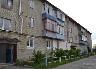Трехкомнатная квартира на продажу, 71.3 м2, село Ухтинка, Строительная улица, 8А