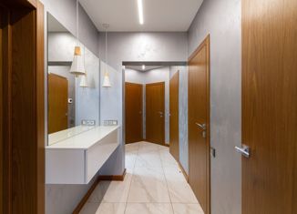 Продается 3-комнатная квартира, 118 м2, Санкт-Петербург, проспект Александровской Фермы, 8с1, проспект Александровской Фермы