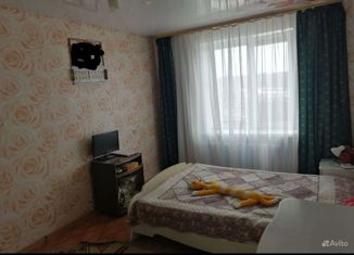 Продам 4-ком. квартиру, 76 м2, Сосенский, улица Кирова, 18А