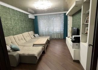 Продается 3-комнатная квартира, 63 м2, Адыгея, улица 12 Марта, 134К1