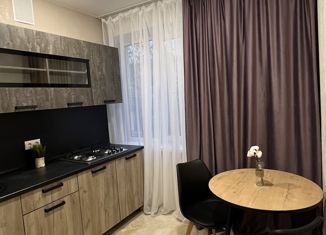 Продам 2-комнатную квартиру, 44 м2, Самара, улица Гагарина, 6, метро Московская