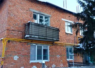 Продажа 2-ком. квартиры, 43 м2, село Исянгулово, улица Чекмарева, 8