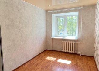 Продается 2-комнатная квартира, 44 м2, Красноуральск, улица Ленина, 18