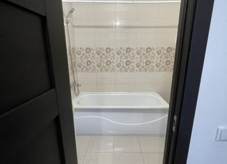 Продам 2-комнатную квартиру, 53 м2, Мурино, Петровский бульвар, 11к1, ЖК Гринландия