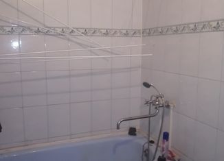 Продаю 2-ком. квартиру, 45 м2, Нефтекамск, Комсомольский проспект, 22