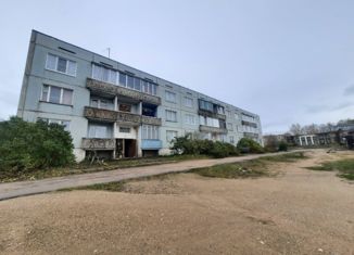 Продается трехкомнатная квартира, 68.2 м2, село Есеновичи, Советская улица, 2