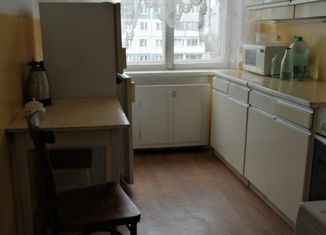 Трехкомнатная квартира на продажу, 60 м2, Новокузнецк, улица Косыгина, 25