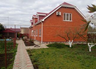 Продам дом, 290 м2, станица Новотитаровская