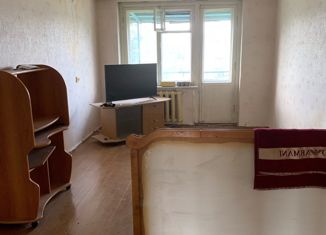 Продаю трехкомнатную квартиру, 59.1 м2, Североуральск, улица Маяковского, 26