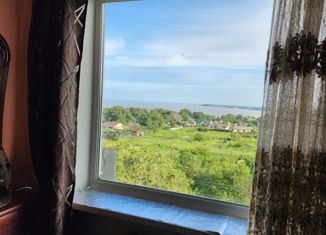 Продам 3-комнатную квартиру, 60 м2, село Камень-Рыболов, улица Гор. 1, 285