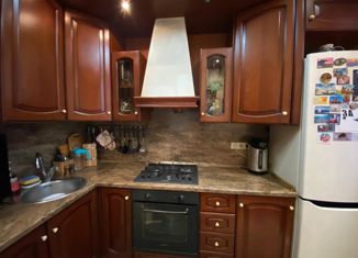 Продаю двухкомнатную квартиру, 60.2 м2, Москва, улица Михайлова, 43, метро Окская