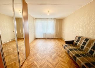 Сдача в аренду 4-ком. квартиры, 100 м2, Покров, Больничный проезд, 6