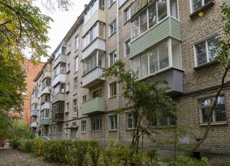 Продаю 1-ком. квартиру, 32 м2, Тула, улица Бундурина, 62, Советский территориальный округ