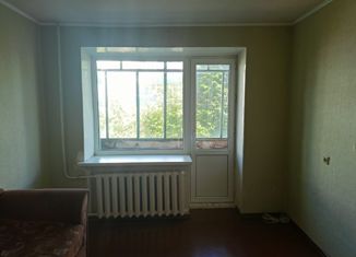 Продам трехкомнатную квартиру, 57 м2, село Ермекеево, Школьная улица, 20