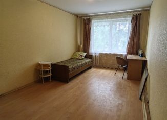 Трехкомнатная квартира на продажу, 54.9 м2, деревня Ивантеево, Озёрная улица, 1