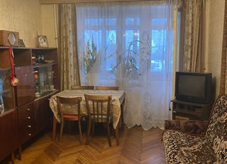 Продается трехкомнатная квартира, 50 м2, Сясьстрой, Петрозаводская улица, 5